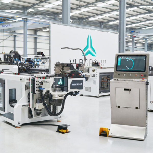 Curvadoras de tubos CNC totalmente eléctricas - Serie EB-LR