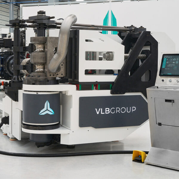 Curvadoras de tubos CNC totalmente eléctricas - Serie EB - Heavy Duty UD